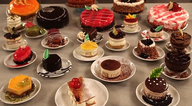 Χριστούγεννα και γλυκά έννοιες ταυτόσημες – Αλλά πόσα γλυκά κάνει να τρώμε τη μέρα;